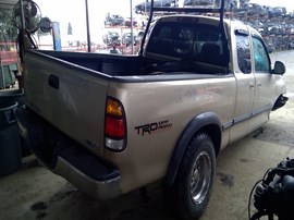 2002 TOYOTA TUNDRA, GOLD, SR5 MODEL, 4.7L, AT, 2WD.  Z25253